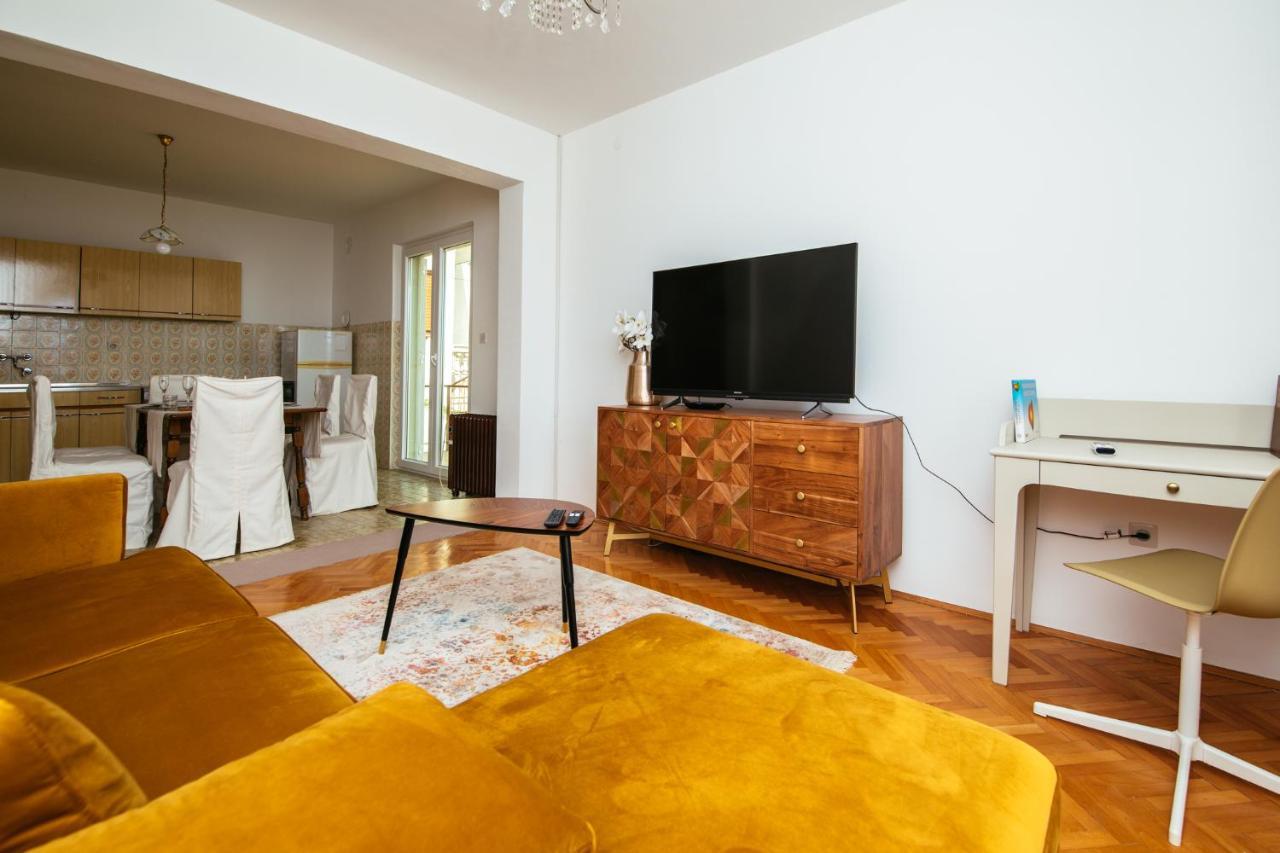Apartment Michelin Primošten Buitenkant foto
