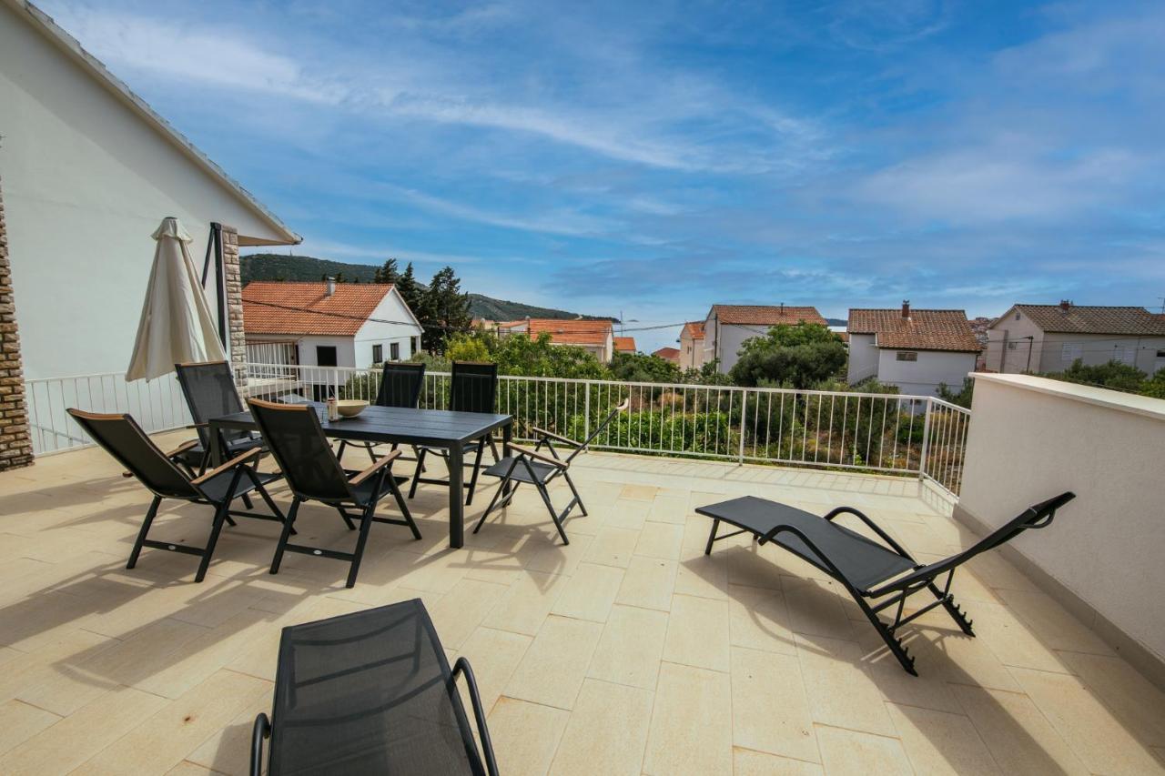 Apartment Michelin Primošten Buitenkant foto