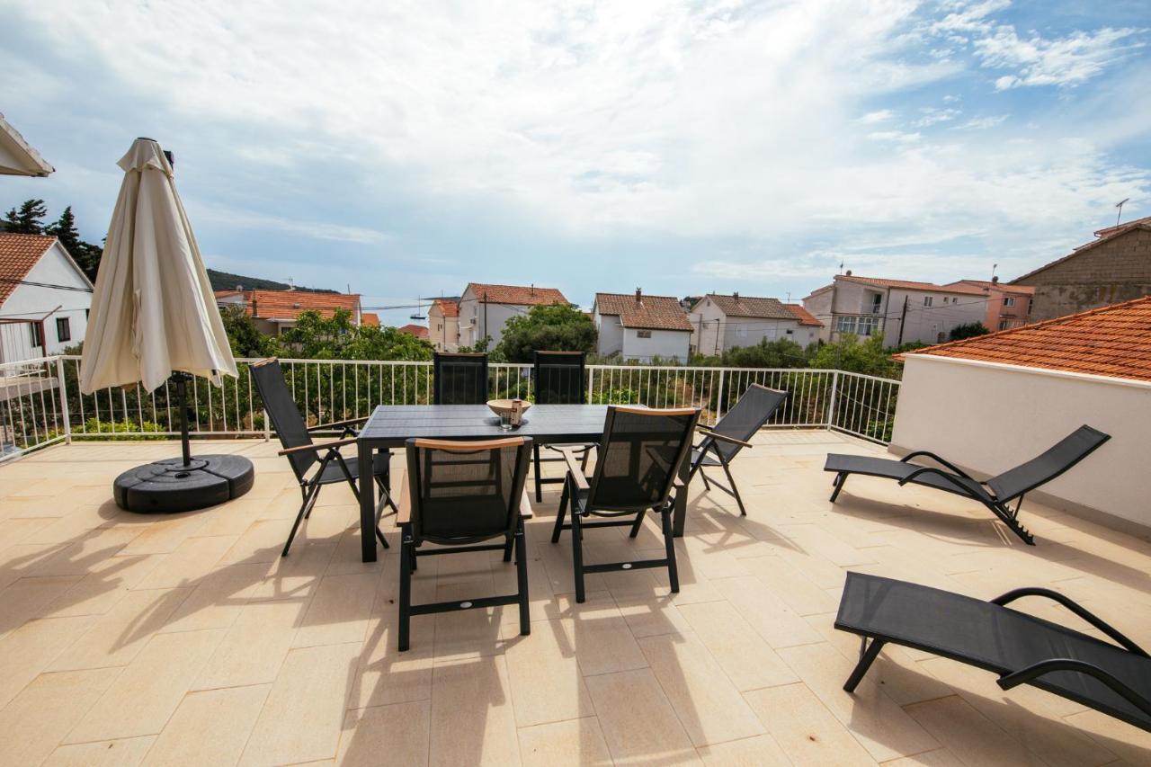 Apartment Michelin Primošten Buitenkant foto